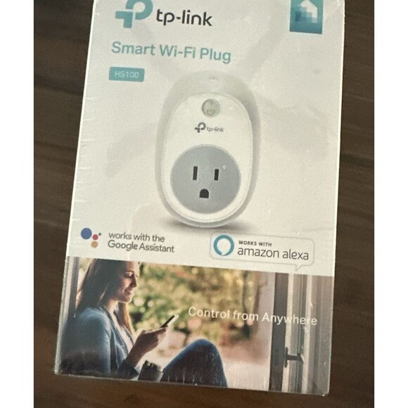 TP-LINK Kasa HS100 Smart Wi-Fi Plug - Google, Alexa, Samsung, Apple, Nest - Picture 1 of 6